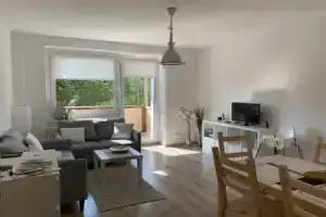 Moderne Ferienwohnung für 5 Gäste in Oberwiesenthal, Обервизенталь