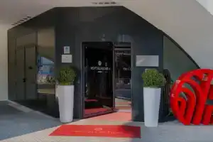 Отель «NH Collection Genova Marina», Генуя
