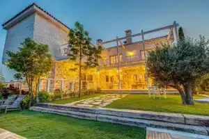 Ev Bharat Butique Hotel, Alaçatı, Алачати