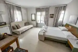 Helen Suites, Херсониссос
