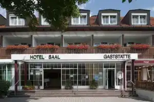 Отель «Feldmochinger Hof», Мюнхен