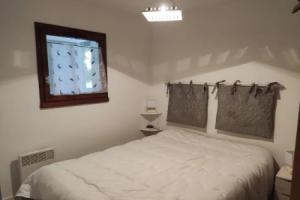 APPARTEMENT AU CALME AVEC PISCINE ET PARKING dans résidence securisée, Сен-Жан-де-Мон