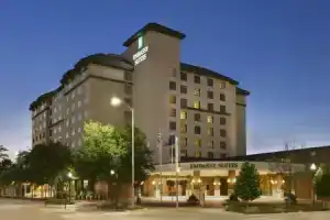 Апарт-отель «Embassy Suites», Линкольн