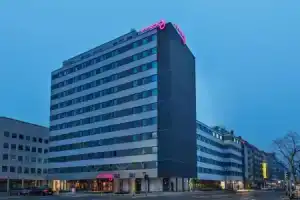 Отель «Moxy Duesseldorf City», Дюссельдорф