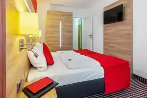 Hotel «Wallis», Мюнхен