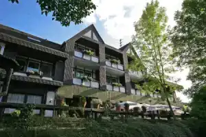 Landhotel Laarmann, Леннештадт