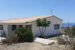 Stelios Villa, Ираклион