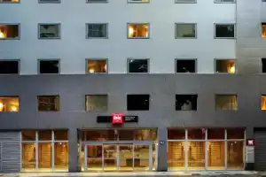 Отель «ibis Copacabana Posto 5», Рио-де-Жанейро