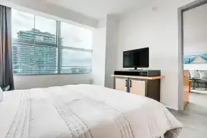 Brickell Ave Suites-Miami, Майами