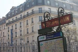 Отель «Avia Hôtel Saphir Montparnasse», Париж