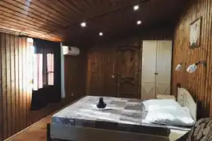 Гостевой дом «у Ларисы», Гудаута