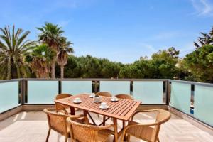 Villa Stephanotis - 3 Bedroom Villa With Pool, Мелиха