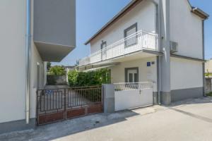 Apartments Danica, Pirovac