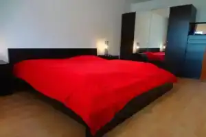 Apartment Köln Deutz, Кёльн