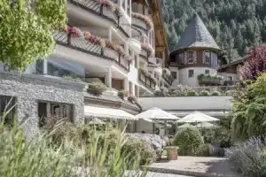 Das Central – Alpine . Luxury . Life, Зёльден