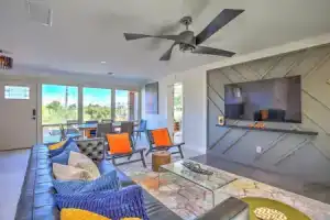 Charming Tucson Vacation Rental: 2 Mi to Downtown, Тусон