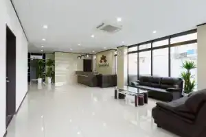 Victoria Hotel, Наха