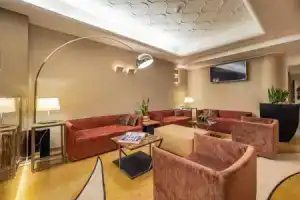 Park Hotel Ai Pini & Restaurant Ai Pini, Местре