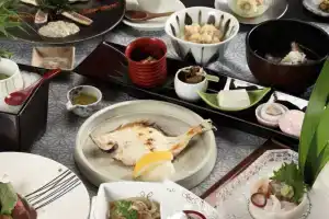 Kuhe Ryokan, Цуруока