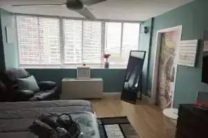 Perfect DTWN Condo with King beds, Атланта