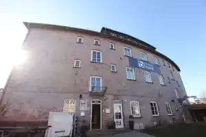 Blue Doors Hostel Ktv, Росток