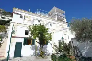 Hotel «Torre Saracena», Праяно