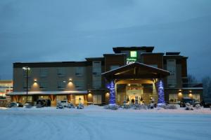 Отель «Holiday Inn Express-Kicking Horse, An Ihg», Голден