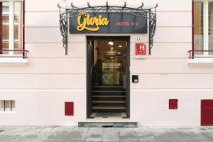 Отель «Hôtel Gloria», Грeнобль