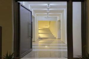 30 Senses Luxury Apartment Insight, Лалисос