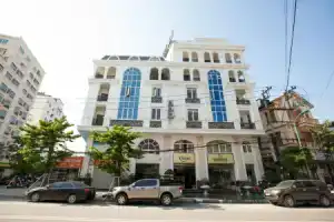 Halong Seoul Hotel, Халонг