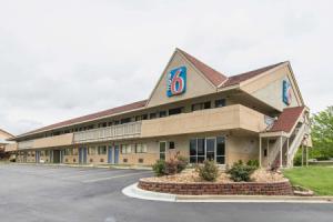 Motel «6-Overland Park, Ks», Оверленд-Парк