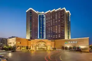 GuangDong Hotel Shanghai, Шанхай
