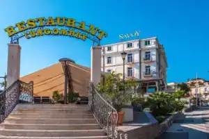 Hotel «Savoy», Опатия