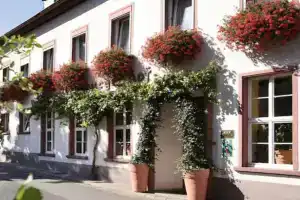 Hotel Garni Ebernburger Hof, Бад-Кройцнах