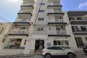 Spinola Hotel, Сент-Джулианс