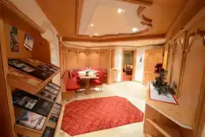 Hotel «Garni Schmid», Ишгль