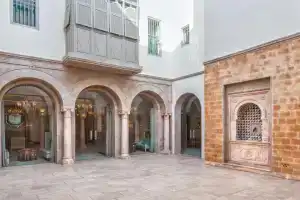 Dar El Jeld Hotel And Spa, Тунис