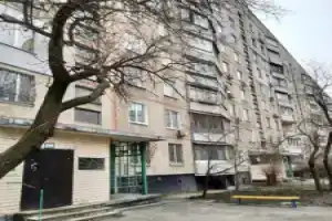 2 к квартира рядом стадион Металлист м. Спортивная., Харьков