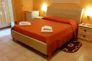Hotel «Gorizia», Катания