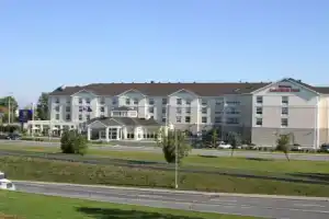 Отель «Hilton Garden Inn Montreal Airport», Дорваль