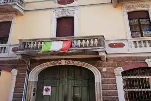 Aury House, Кремона
