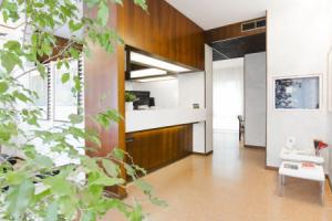 Hotel «Molise 2», Милан