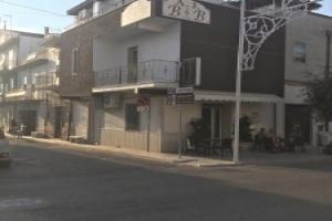 A.J. B&B, Лезина