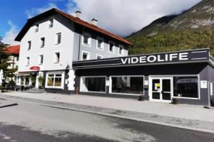 Dachgeschoss-Apartment in Landeck - 140m², Ландек