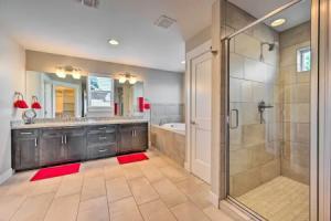 Spacious Flagstaff Home w/ Fenced Yard & Grill!, Флагстафф