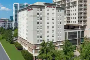 Отель «Hampton Inn Charlotte Uptown», Шарлотт