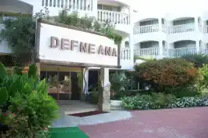 Defne Ana, Сиде
