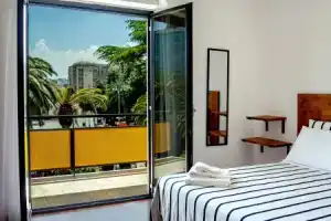 Travel b&b, Бари