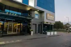 Blanca Hotel, Измир