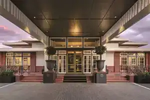 Hotel «Kurrajong», Канберра
